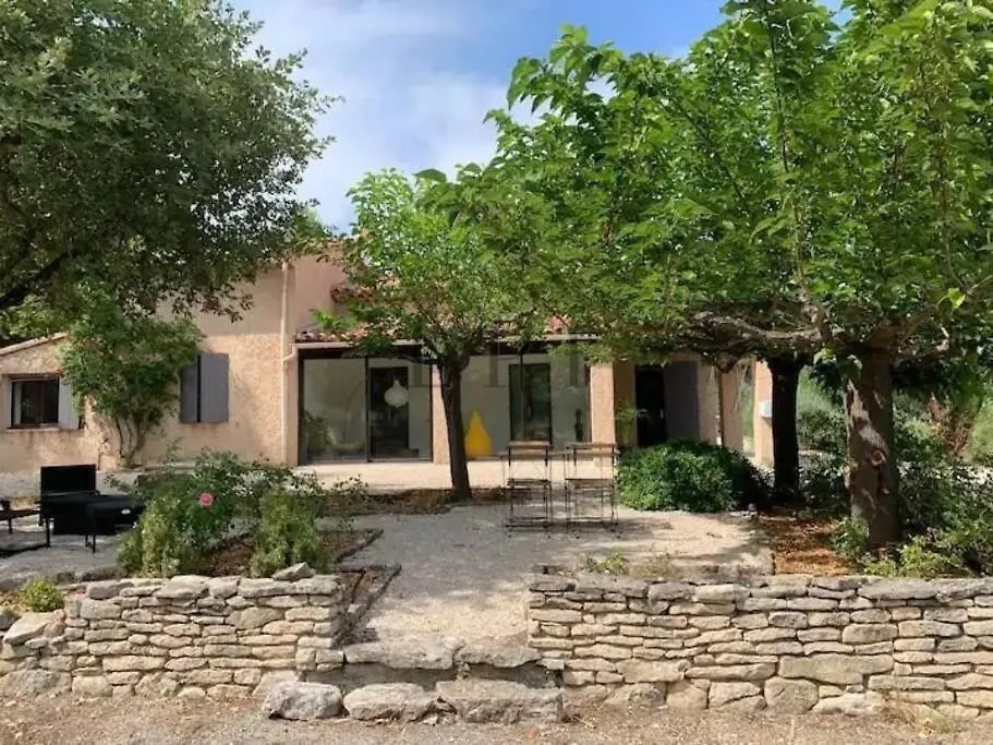 Jolie Maison Avec Vue Imprenable, Piscine, Jeu De Boules, Calme Au Coeur Du Luberon Les Cordiers France